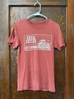 Farm Raised Graphic Short Sleeve Tee - Red